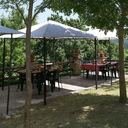Agriturismo Il Palazzo Cinque Holiday home *